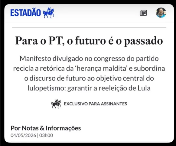 Presidente Lula durante conferência do Partido dos Trabalhadores em Brasília cercado por apoiadores