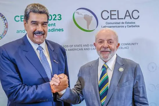 Presidente Lula fala em evento oficial do governo federal brasileiro.