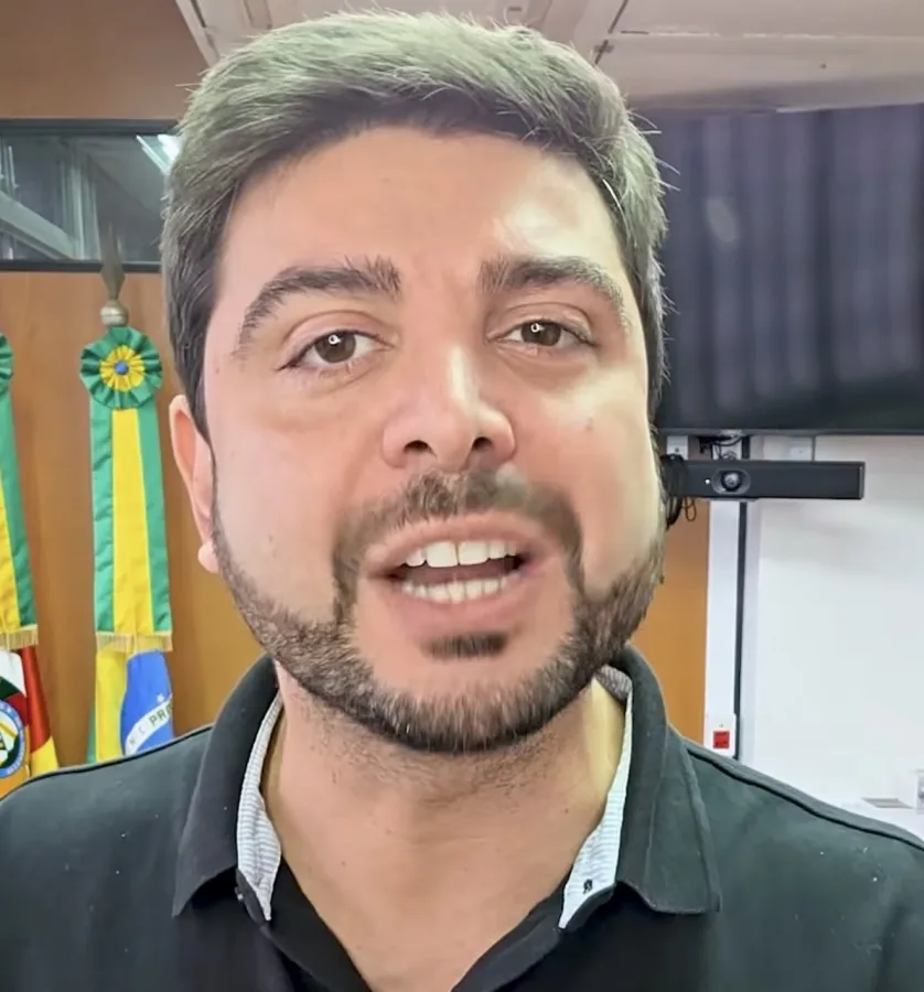 AVANÇO DA PRESSÃO JUDICIAL CONTRA POLÍTICOS