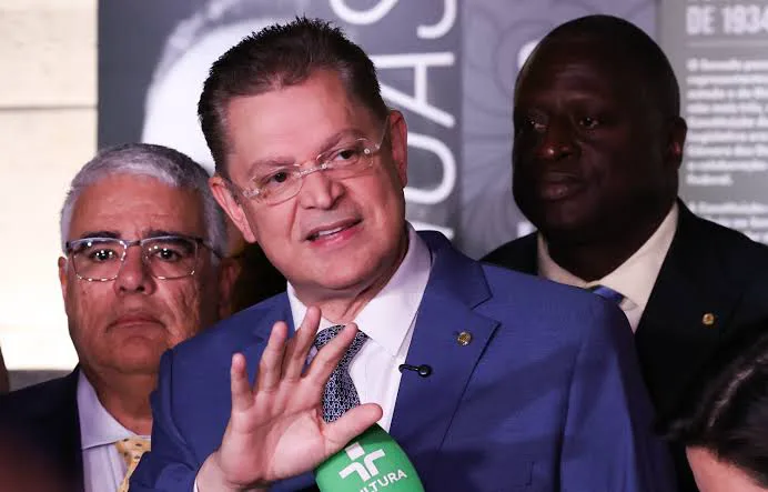 Deputado Sóstenes Cavalcante em pronunciamento oficial na Câmara dos Deputados defendendo a PEC da Anistia.