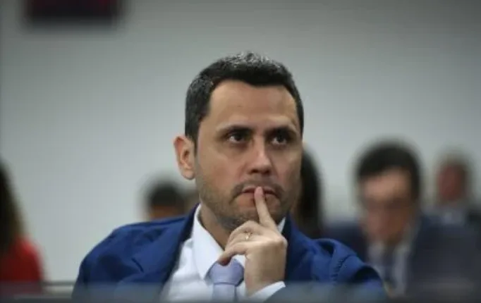 Senador Cleitinho Azevedo pré-candidato presidência Republicanos