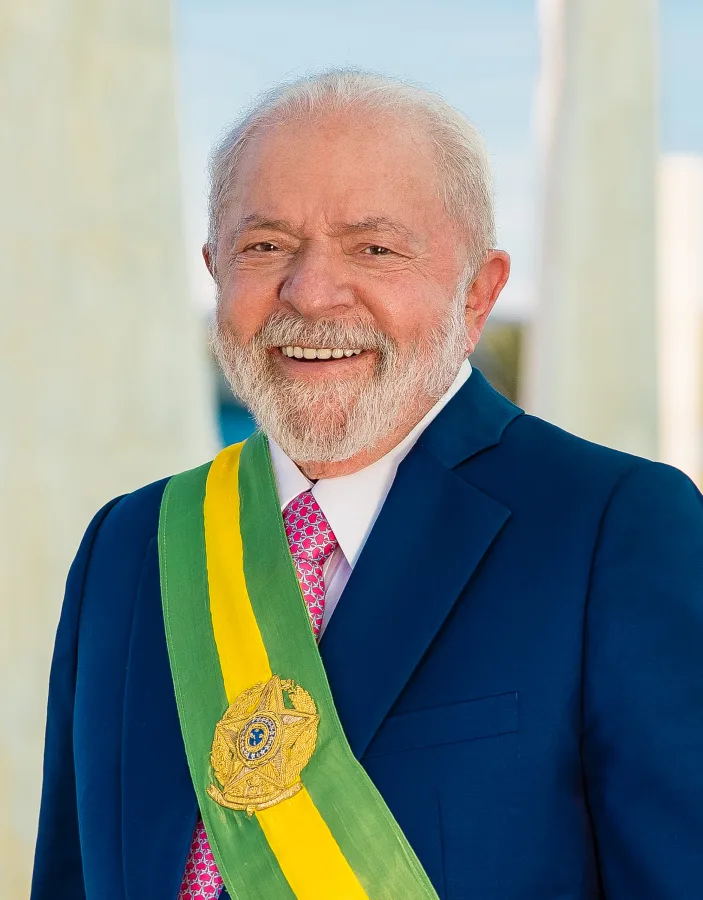 Presidente Lula no Palácio do Planalto em meio a cobranças sobre visitas de Lulinha