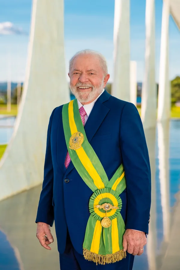Presidente Luiz Inácio Lula da Silva em fotografia oficial no Palácio da Alvorada
