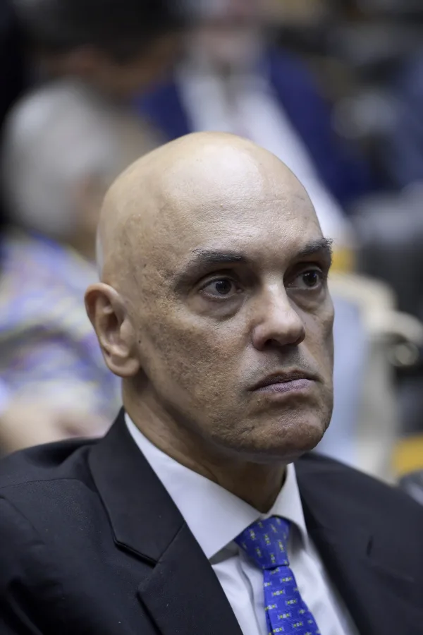 Ministro Alexandre de Moraes durante cerimônia oficial em Brasília