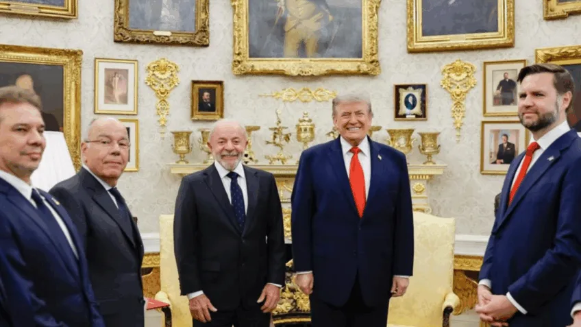 Lula e Donald Trump durante reunião oficial na Casa Branca em maio de 2026