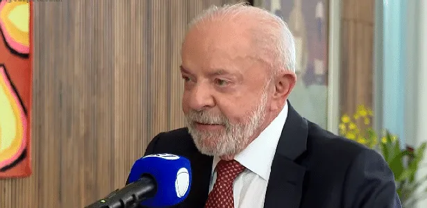 Presidente Lula durante entrevista em meio ao debate sobre preços dos alimentos