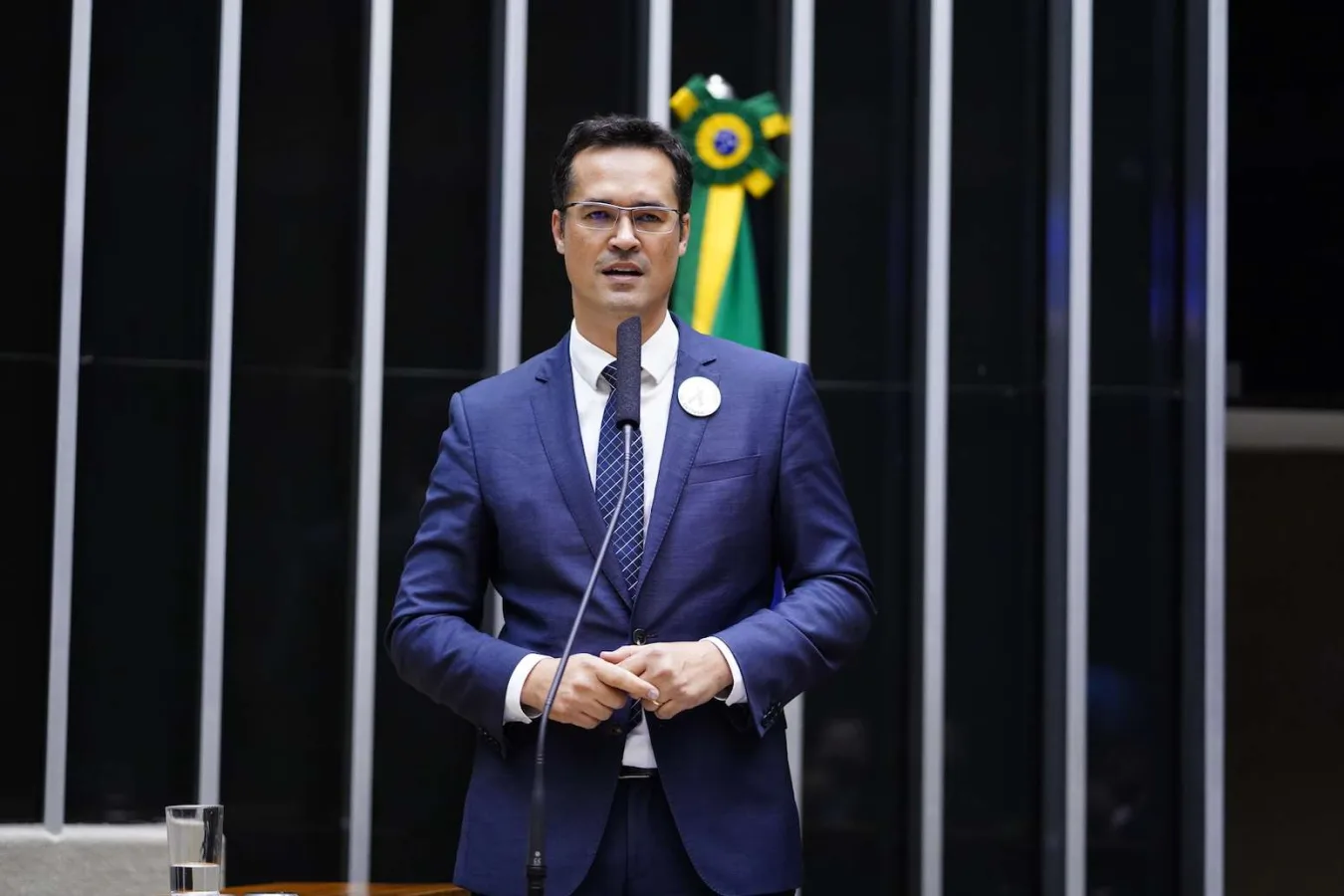 Deltan Dallagnol durante pronunciamento político