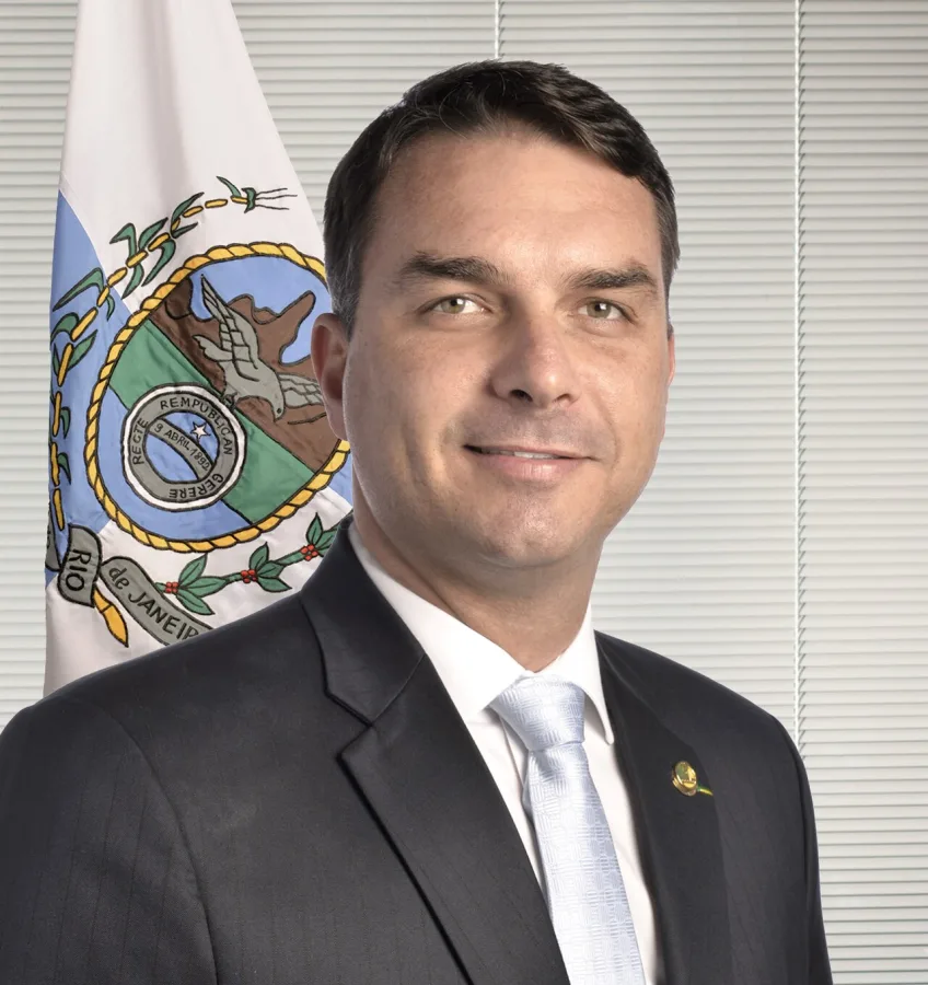 Retrato oficial do senador Flávio Bolsonaro