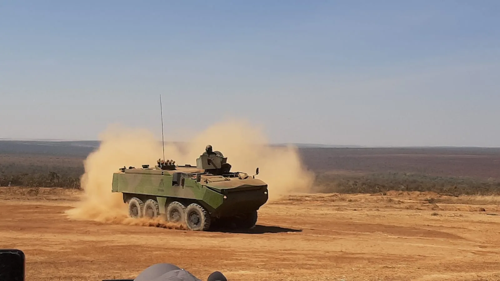 Treinamento militar no Campo de Instrução de Formosa, em Goiás