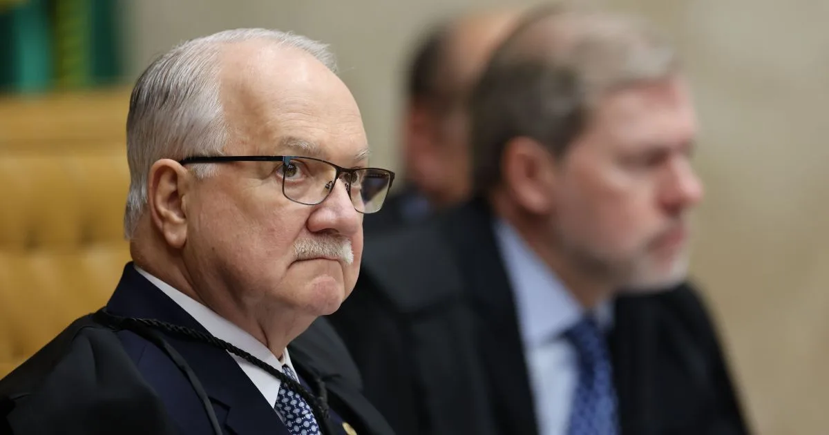 Edson Fachin durante sessão plenária do Supremo Tribunal Federal