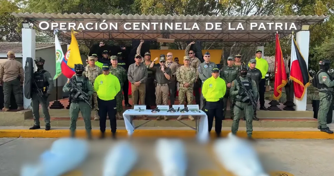 Presidente da Colômbia, Abelardo de la Espriella, durante divulgação de operação contra grupos armados