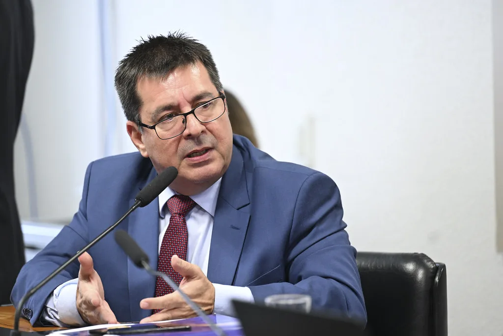 Delegado Leandro Almada, diretor de Inteligência da PF, em audiência no Senado (Geraldo Magela/Agência Senado)