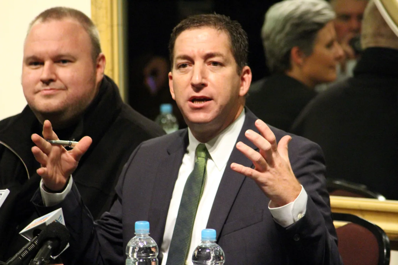 Glenn Greenwald: a esquerda dilui o escândalo de Moraes na Corte inteira