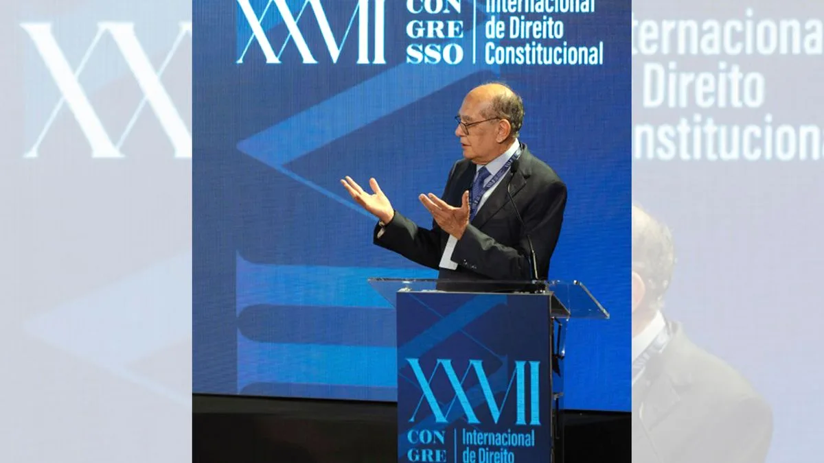 Gilmar Mendes discursa em evento do Instituto Brasiliense de Direito Público