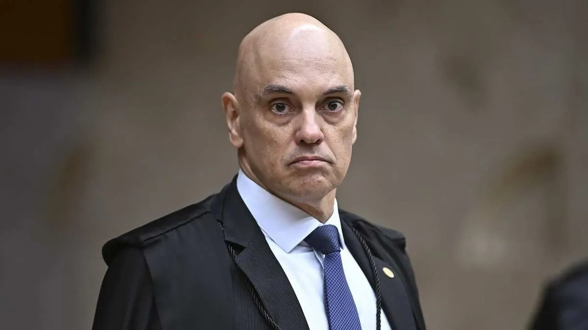 Alexandre de Moraes durante sessão plenária do STF