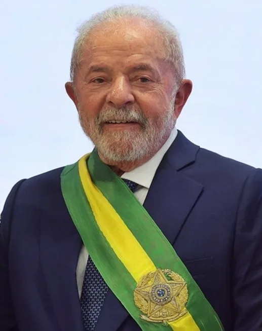 GRÊMIO ASSINA BET NA QUARTA E LEVA A CANETA DE LULA NA SEXTA