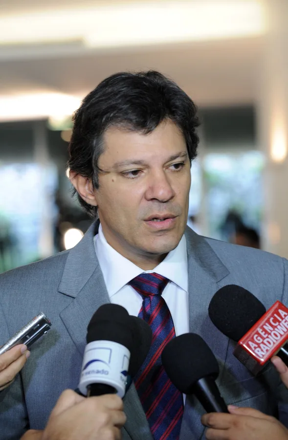 ROBERTA LUCHSINGER RECEBEU R$ 570 MIL NO AVAL DE R$ 710 MILHÕES DE GOIÂNIA