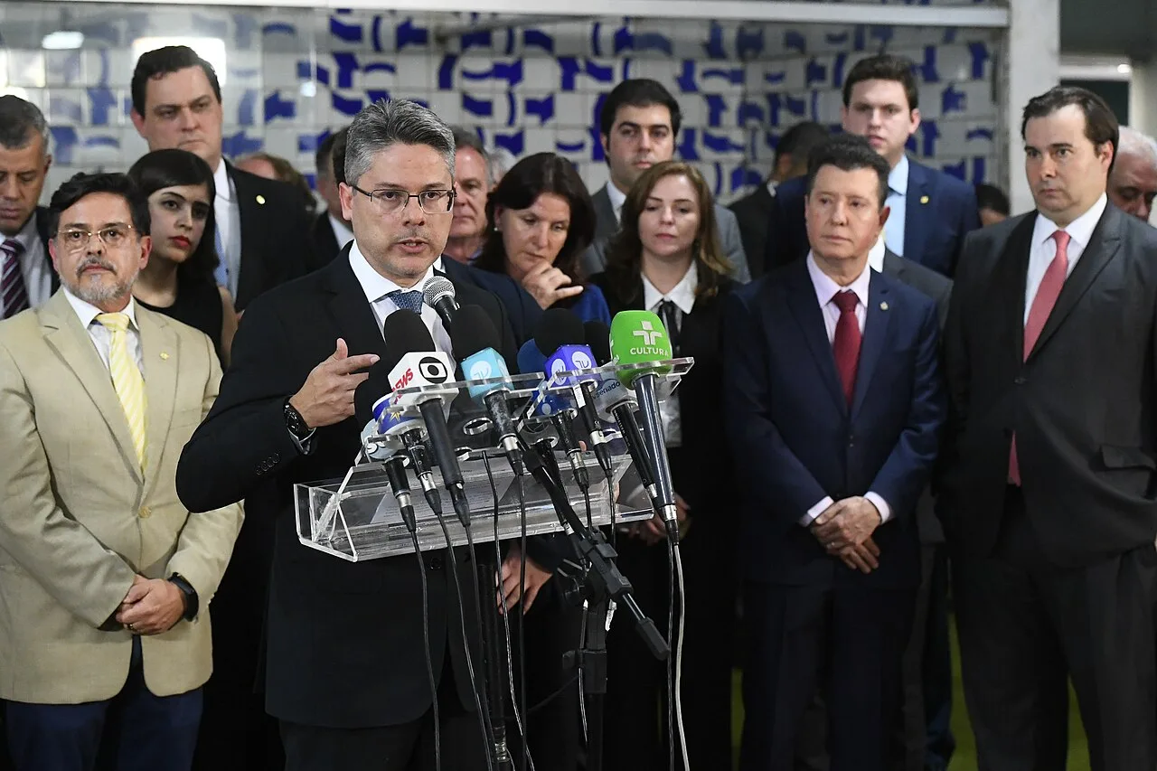 VIEIRA PEDE IMPEACHMENT DE NUNES MARQUES DEPOIS DE ZANIN NEGAR A CPI DO MASTER