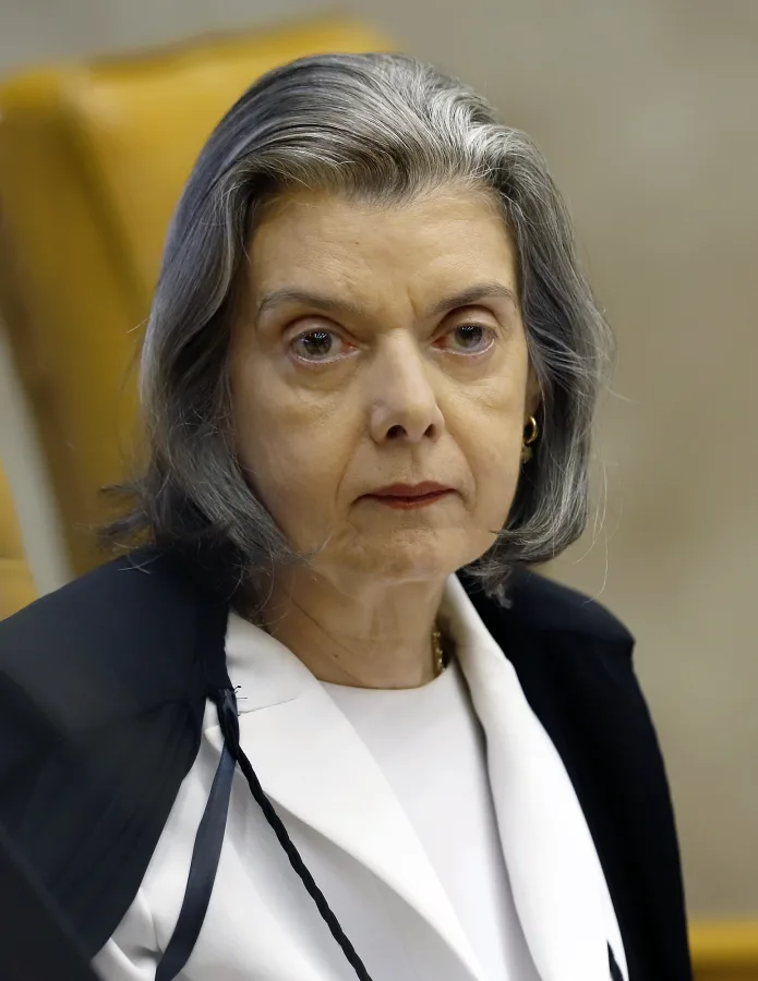Cármen Lúcia