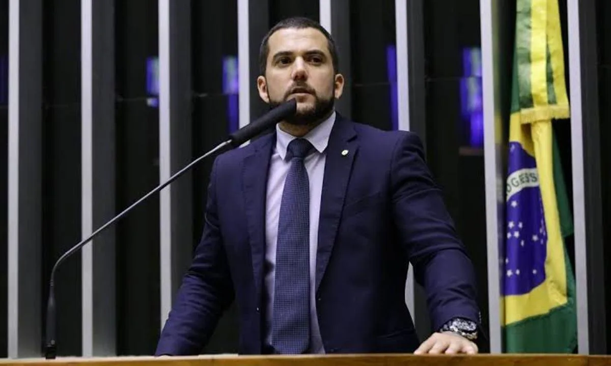 Carlos Jordy