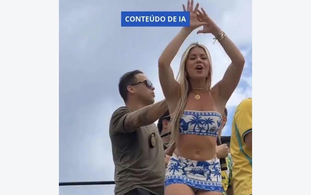 Flávio Bolsonaro em evento de campanha