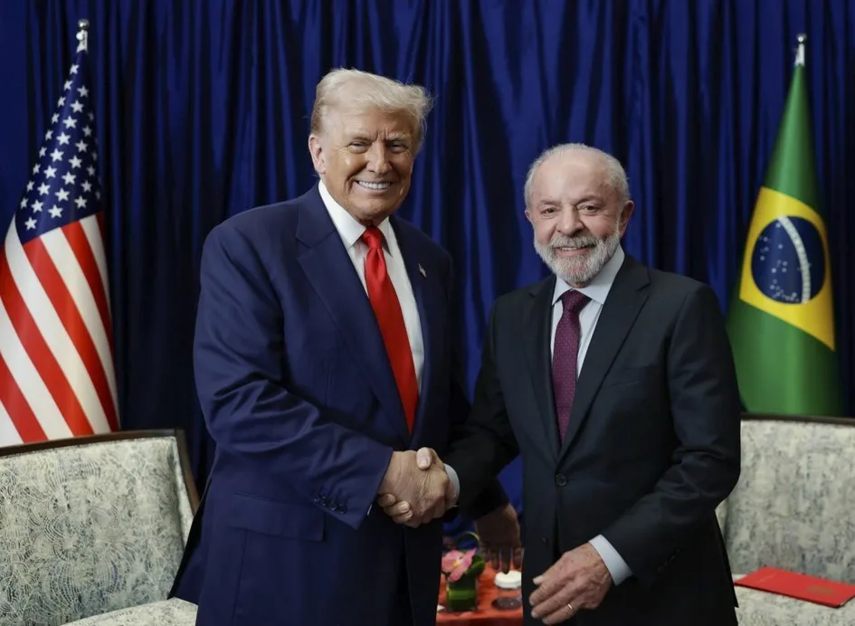 TRUMP PODE QUEBRAR SIGILO DE LULA
